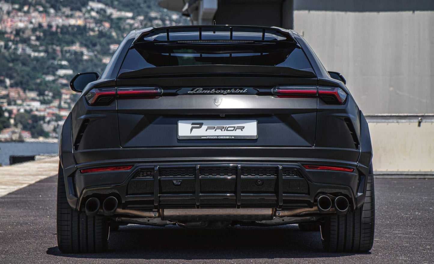 PD700 Rear Roof Spoiler for Lamborghini Urus