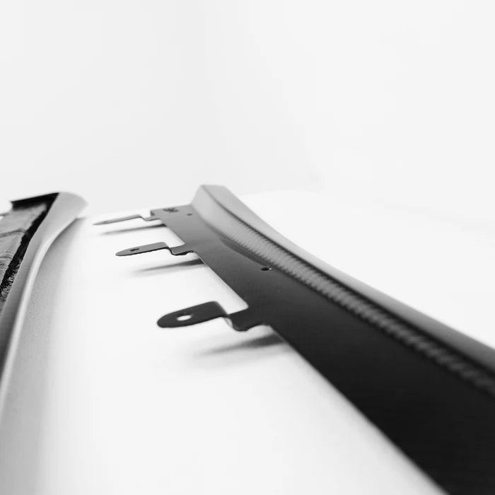 BMW G87 M2 TR87 Carbon Fibre Flat Side Skirts by TRE (2023+)
