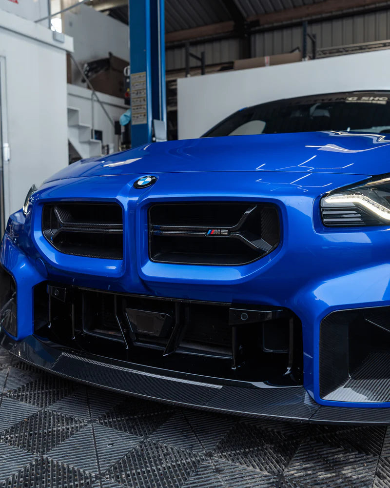 BMW M2 G87 PRE-PREG CARBON FIBRE CSL FRONT GRILLES BY TRE (2023 + ) - Carbon Rear Diffuser