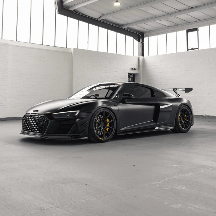 Audi R8 4S Facelift Pre-Preg Carbon Fibre Front Splitter by TRE
