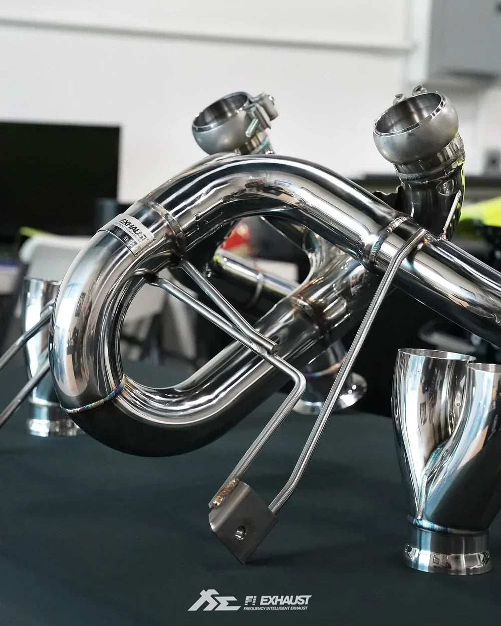 Fi EXHAUST non-valve muffler for Lamborghini Revuelto.