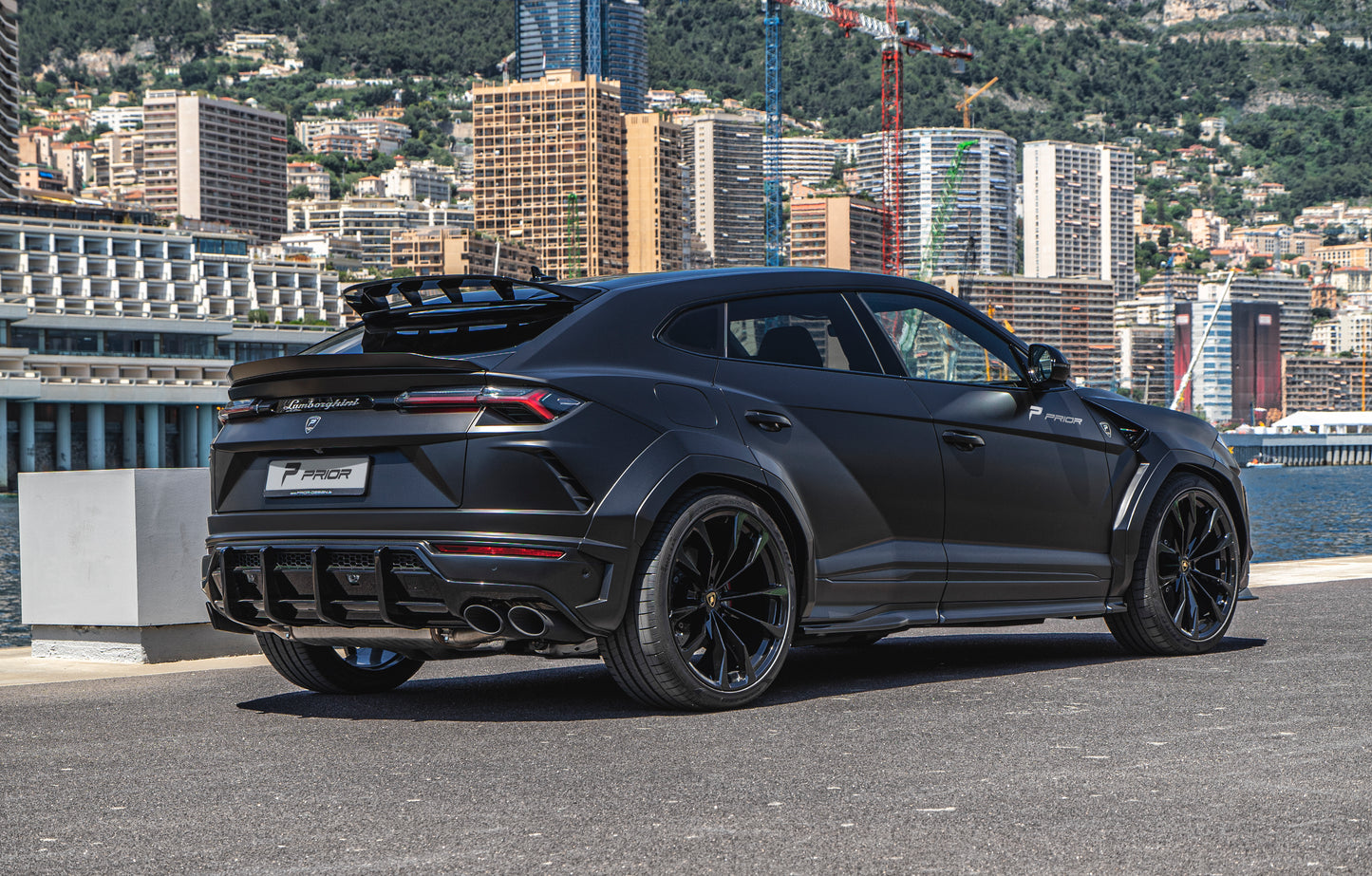 PD700 Side Skirts for Lamborghini Urus